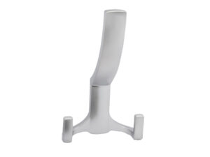 Крючок R18 со скрытым креплением, 3-х рожковый, хром матовый